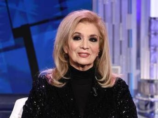 Iva Zanicchi, la pastiglia magica a Domenica In: "Ora posso cantare"