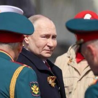 Escalation di attacchi con droni ucraini in Russia, Putin alza livello di sicurezza Escalation di attacchi con droni ucraini in Russia, Putin alza livello di sicurezza