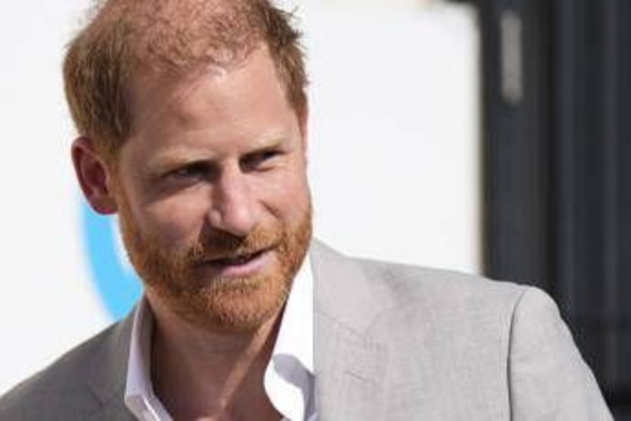 Re Carlo rivede Harry, ma la regina Camilla resta &quot;furiosa&quot;