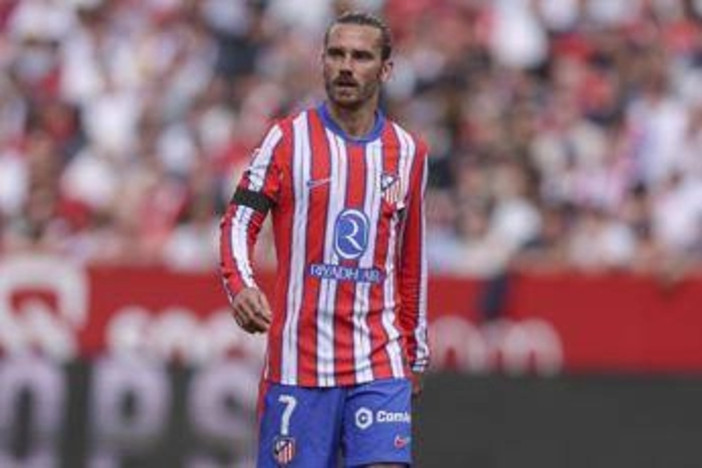 Griezmann e i tre figli nati tutti l'8 aprile, la tripletta speciale