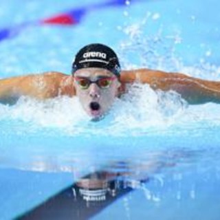 Nuoto, Ceccon oro nei 100 dorso agli Europei in vasca corta Nuoto, Ceccon oro nei 100 dorso agli Europei in vasca corta