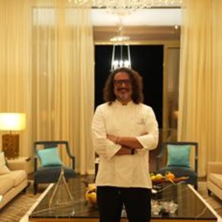 Money Road, oggi la nuova puntata e arriva... lo chef Alessandro Borghese