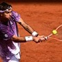 Svajda si fa male, Cobolli corre ad aiutarlo: fair play al Roland Garros