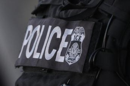 Sparatoria con agenti Ice nel Maine: ucciso un uomo Sparatoria con agenti Ice nel Maine: ucciso un uomo
