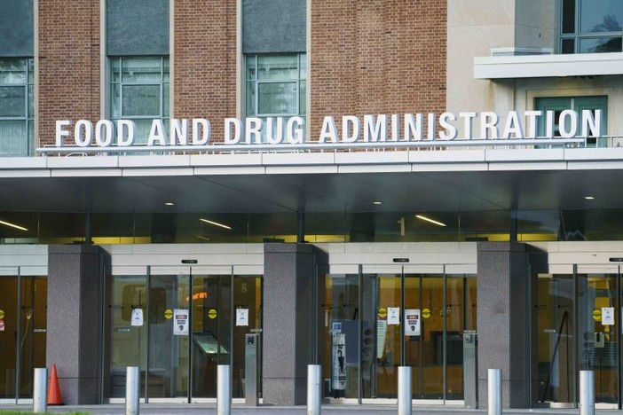 PMI, IQOS ri-autorizzato da FDA come Prodotto del Tabacco a Rischio Modificato