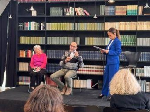 Pneumologo Papi: "In pazienti con Bpco dupilumab riduce riacutizzazioni del 30%" Pneumologo Papi: "In pazienti con Bpco dupilumab riduce riacutizzazioni del 30%"