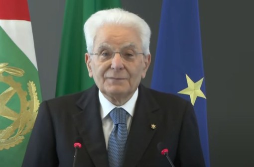 Mattarella “Tema della natalità vitale per il Paese”