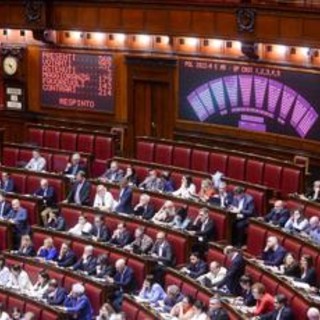 Legge elettorale, franchi tiratori mandano sotto governo su preferenze. Ira Meloni: "Ha vinto palude, serve una riflessione" Legge elettorale, franchi tiratori mandano sotto governo su preferenze. Ira Meloni: "Ha vinto palude, serve una riflessione"