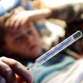 Covid avanza e già arriva l'influenza, Pregliasco: &quot;Spuntano i primi casi isolati&quot;