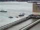 New York, elicottero precipita nel fiume Hudson - Video