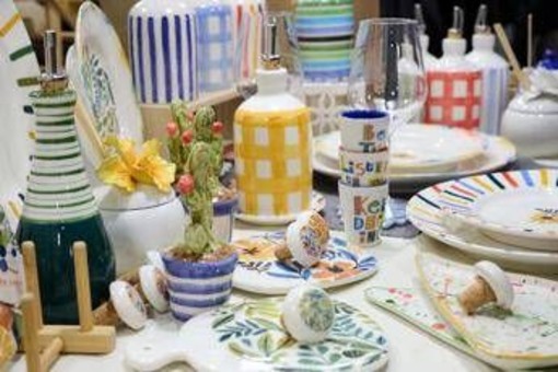 Artigiano in Fiera, a dicembre un viaggio di nove giorni tra shopping e gusto Artigiano in Fiera, a dicembre un viaggio di nove giorni tra shopping e gusto