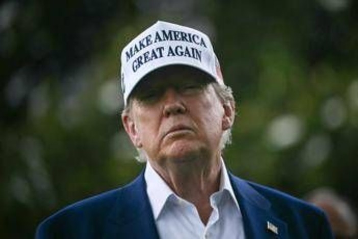 Israele-Iran, Trump: &quot;Teheran vuole negoziare, io dico solo 'resa incondizionata'&quot;