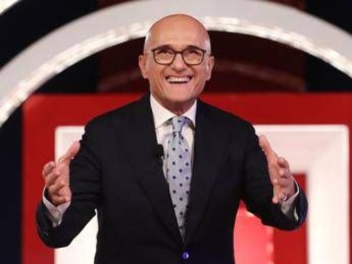 Alfonso Signorini lascia la guida di 'Chi': "Comincio una nuova vita"