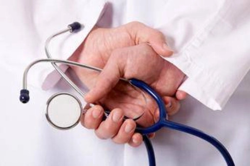 Tumori, oncologi e cardiologi: &quot;Solo il 4,5% della spesa sanitaria è per la prevenzione&quot;