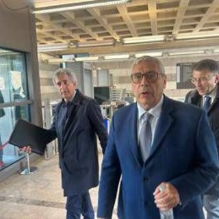 Appalti pilotati in Sicilia, interrogato Cuffaro: niente risposte al gip ma dichiarazioni spontanee