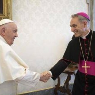 Vaticano, padre Georg: &quot;Prima che Papa Francesco morisse gli ho chiesto scusa&quot;