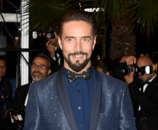 Grande Fratello Vip, Alex Belli è il primo concorrente ufficiale: le anticipazioni Grande Fratello Vip, Alex Belli è il primo concorrente ufficiale: le anticipazioni