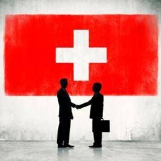 Infermieri e operai specializzati, boom di opportunità in Svizzera