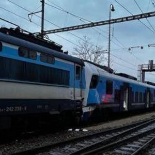 Scontro fra treni in Repubblica Ceca, almeno 42 feriti a Ceske Budejovice Scontro fra treni in Repubblica Ceca, almeno 42 feriti a Ceske Budejovice